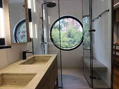 Apartamento de 2 alcobas en arriendo en El Poblado, Medellín, 203 m² · foto 18 de 19