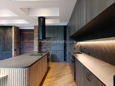 Apartamento de 2 alcobas en arriendo en El Poblado, Medellín, 203 m² · foto 6 de 19