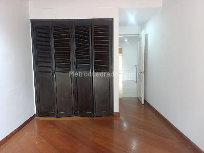 Casa en arriendo en El Poblado, Medellín · foto 12 de 18