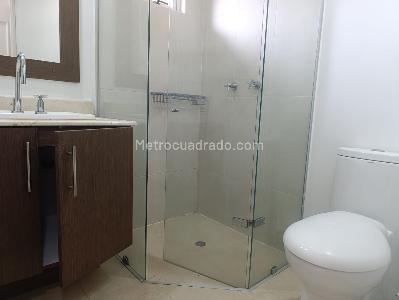 Casa en arriendo en El Poblado, Medellín · foto 18 de 18