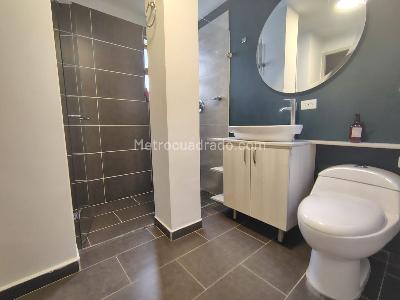 Apartamento de 3 alcobas en arriendo en Santa María De Los Ángeles, Medellín, 140 m² · foto 11 de 12