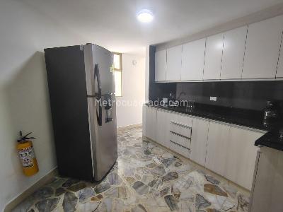 Apartamento de 3 alcobas en arriendo en Santa María De Los Ángeles, Medellín, 140 m² · foto 5 de 12