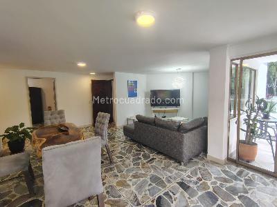 Apartamento de 3 alcobas en arriendo en El Diamante No. 2, Medellín, 140 m² · foto 3 de 15