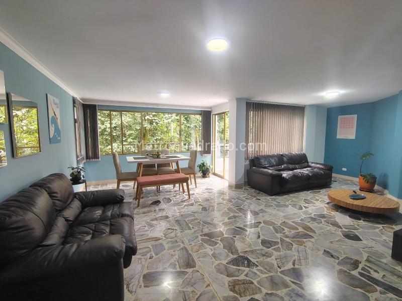 Apartamento Amoblado de 3 Alcobas en El Poblado - 3