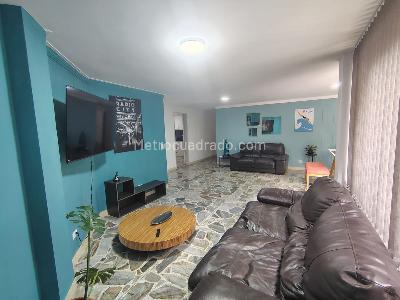 Apartamento de 3 alcobas en arriendo en Santa María De Los Ángeles, Medellín, 140 m² · foto 5 de 15
