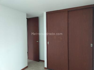 Apartamento de 3 alcobas en arriendo en El Poblado, Medellín, 80 m² · foto 16 de 17