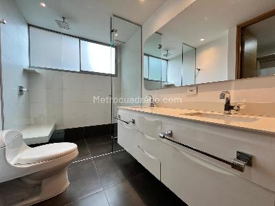 Apartamento en venta en El Poblado, Medellín · foto 18 de 19
