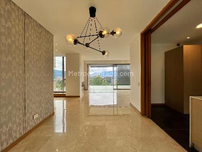 Apartamento en venta en El Poblado, Medellín · foto 5 de 19
