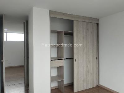 Apartamento de 3 alcobas en venta en Los Balsos, Medellín, 124 m² · foto 14 de 18