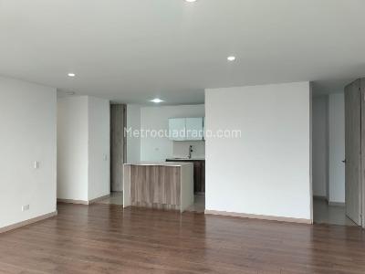 Apartamento de 3 alcobas en venta en Los Balsos, Medellín, 124 m² · foto 4 de 18