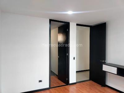 Apartamento de 3 alcobas en arriendo en Envigado, Envigado, 130 m² · foto 12 de 18