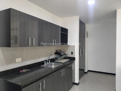Apartamento de 3 alcobas en arriendo en Envigado, Envigado, 130 m² · foto 7 de 18
