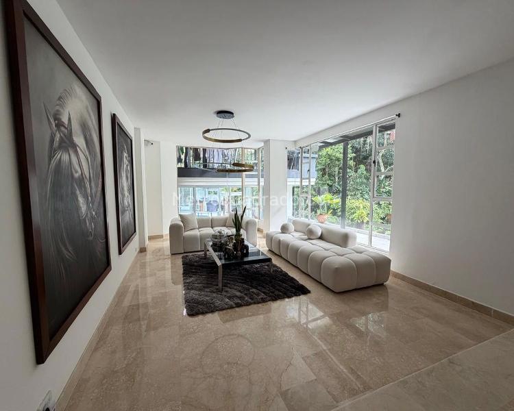 Casa Amoblada de 4 Alcobas con Piscina en Las Lomas No1 - 4