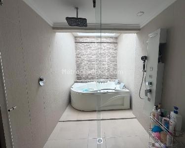 Casa de 4 alcobas en venta en El Poblado, Medellín, 522 m² · foto 17 de 19