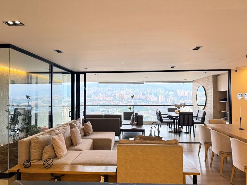 3BR Apartment for Rent in Gated Complex, El Poblado - 2