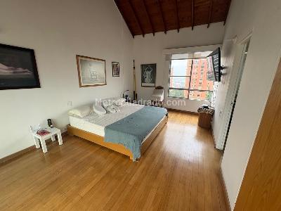 Apartamento de 2 alcobas en venta en El Poblado, Medellín, 140 m² · foto 14 de 20