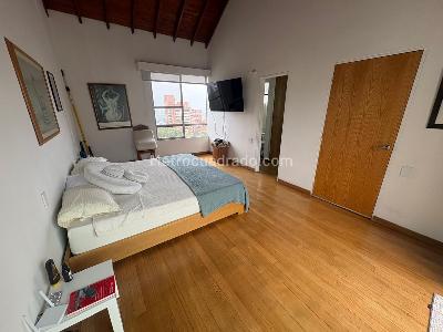 Apartamento de 2 alcobas en venta en El Poblado, Medellín, 140 m² · foto 15 de 20