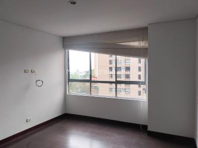 Apartamento de 3 alcobas en venta en Santa María De Los Ángeles, Medellín, 134 m² · foto 10 de 18