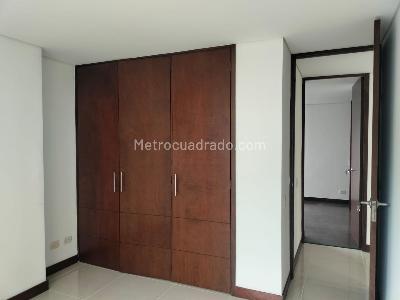 Apartamento de 3 alcobas en venta en Santa María De Los Ángeles, Medellín, 134 m² · foto 13 de 18