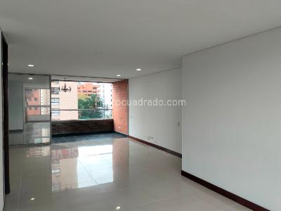 Apartamento de 3 alcobas en venta en Santa María De Los Ángeles, Medellín, 134 m² · foto 1 de 18