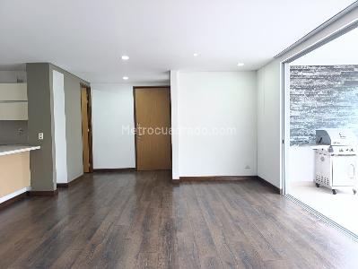 Apartamento de 2 alcobas en venta en El Poblado, Medellín, 115 m² · foto 2 de 19