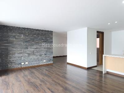 Apartamento de 2 alcobas en venta en El Poblado, Medellín, 115 m² · foto 4 de 19