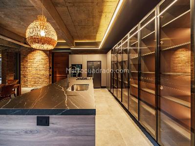 Apartamento de 2 alcobas en venta en El Poblado, Medellín, 203 m² · foto 10 de 18