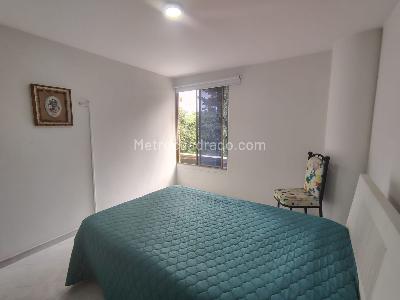 Apartamento de 3 alcobas en arriendo en Los Balsos, Medellín, 168 m² · foto 10 de 17