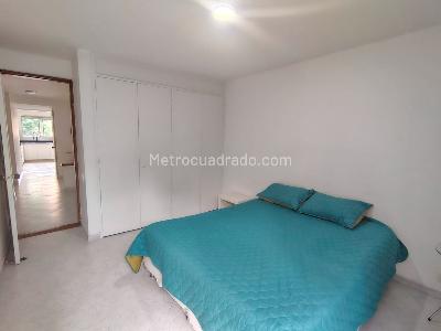 Apartamento de 3 alcobas en arriendo en Los Balsos, Medellín, 168 m² · foto 12 de 17