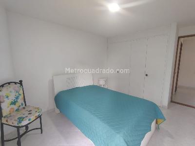 Apartamento de 3 alcobas en arriendo en Los Balsos, Medellín, 168 m² · foto 14 de 17