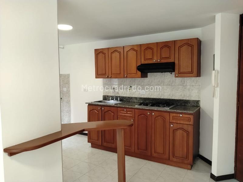 Apartamento de 2 Alcobas en El Poblado con Piscina - 6