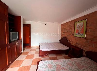 Casa de 4 alcobas en venta en Rionegro, Rionegro, 300 m² · foto 12 de 19