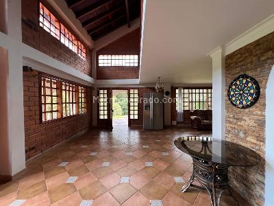 Casa de 4 alcobas en venta en Rionegro, Rionegro, 300 m² · foto 3 de 19