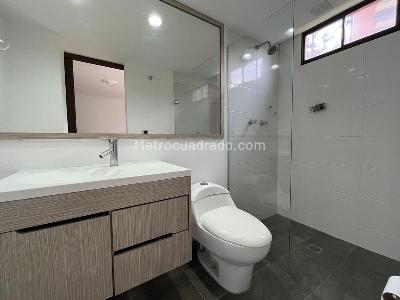 Apartamento de 3 alcobas en arriendo en La Florida, Medellín, 136 m² · foto 17 de 19