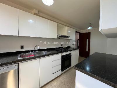 Apartamento de 3 alcobas en arriendo en La Florida, Medellín, 136 m² · foto 5 de 19