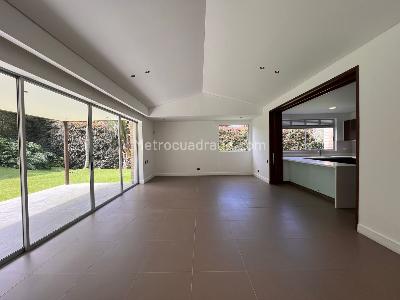 Casa en arriendo en Envigado, Envigado · foto 2 de 18