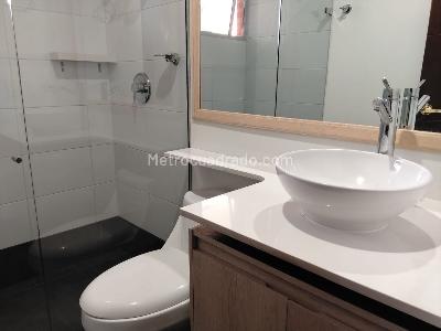 Apartamento de 3 alcobas en arriendo en El Poblado, Medellín, 150 m² · foto 19 de 19