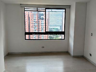 Apartamento de 3 alcobas en arriendo en Castropol, Medellín, 121 m² · foto 7 de 16