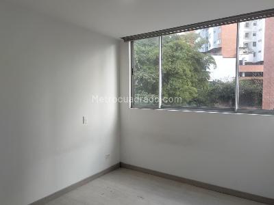 Apartamento de 3 alcobas en venta en El Poblado, Medellín, 96 m² · foto 11 de 18