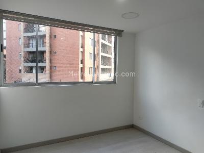 Apartamento de 3 alcobas en venta en El Poblado, Medellín, 96 m² · foto 14 de 18