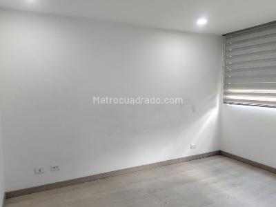 Apartamento de 3 alcobas en venta en El Poblado, Medellín, 96 m² · foto 9 de 18