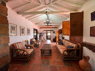 Casa de 3 alcobas en venta en Envigado, Envigado · foto 2 de 16