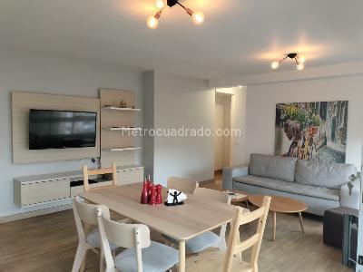 Apartamento de 3 alcobas en arriendo en El Poblado, Medellín, 95 m² · foto 2 de 18