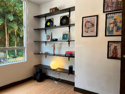 Apartamento de 2 alcobas en venta en Envigado, Envigado, 65 m² · foto 10 de 14