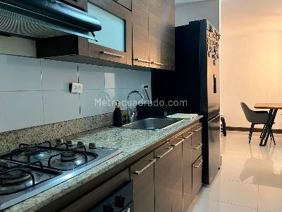 Apartamento de 2 alcobas en venta en Envigado, Envigado, 65 m² · foto 5 de 14