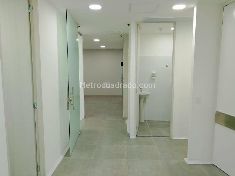 Oficina en Arriendo, EL POBLADO, Medellín - Ansicht 2