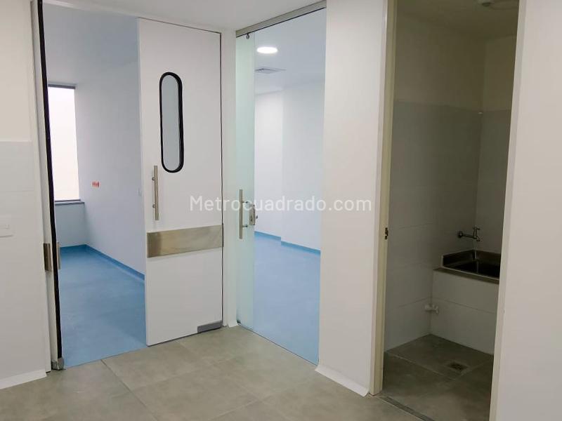 Oficina en Arriendo, EL POBLADO, Medellín - Ansicht 3