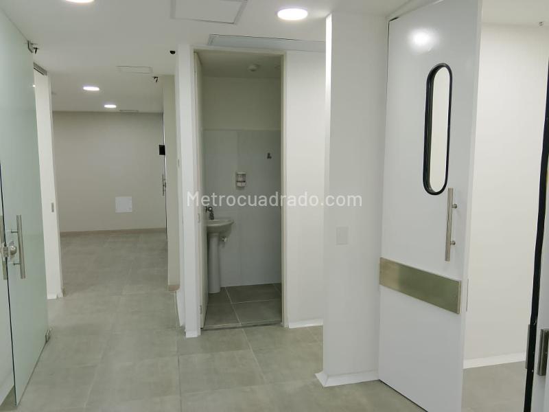 Oficina en Arriendo, EL POBLADO, Medellín - Ansicht 4