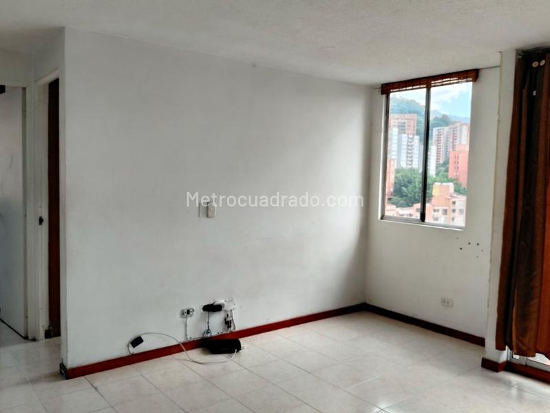 Apartamento de 2 Alcobas en El Poblado con Balcón y Amenities - 4