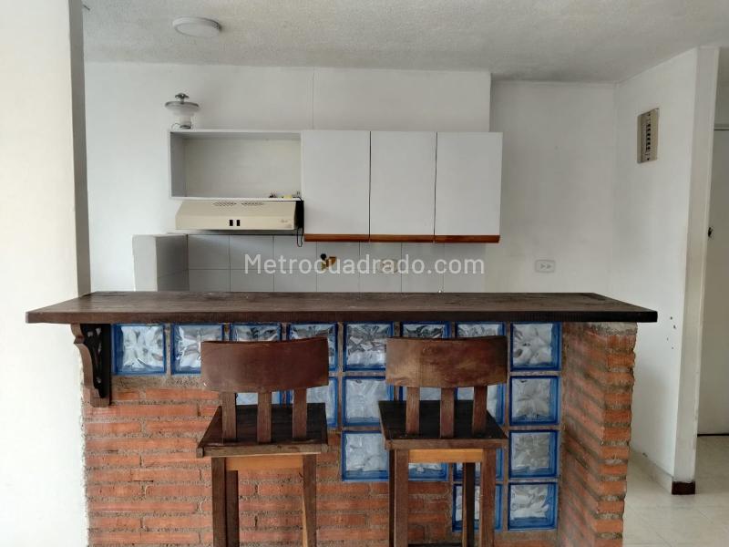Apartamento de 2 Alcobas en El Poblado con Balcón y Amenities - 5